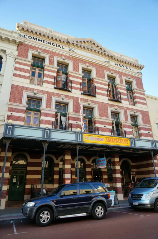 Sundancer Backpackers Hostel