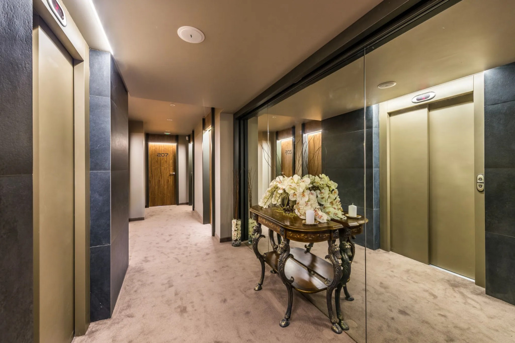 All Seasons Residence Design Hotel