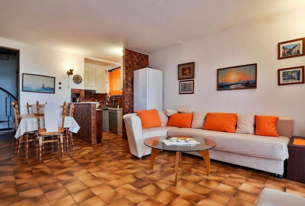 Apartments Vladimir