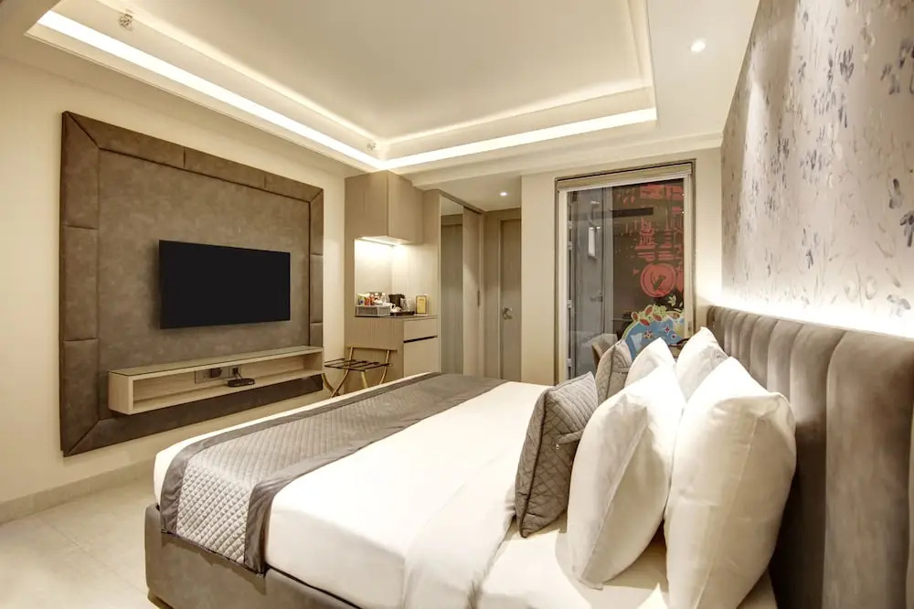 Stepstones Hotels and Inn-DLF PHASE 3 GURGAON
