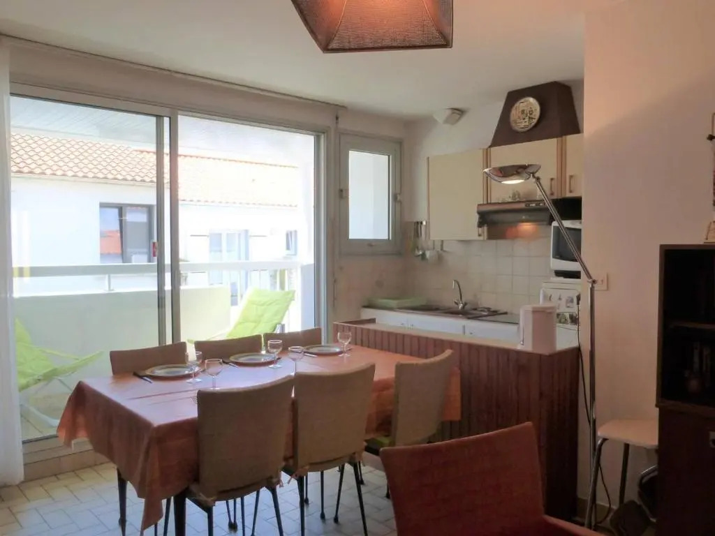 Appartement Saint-Gilles-Croix-de-Vie, 3 pièces, 5 personnes - FR-1-224-771
