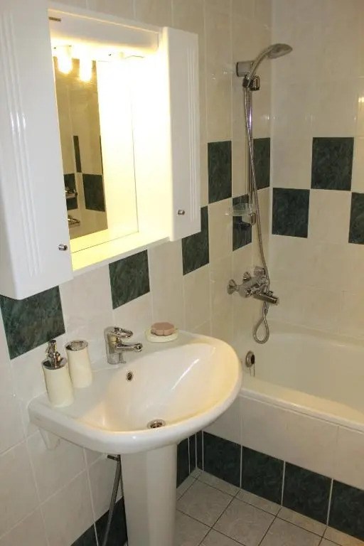 Avelana Apartment