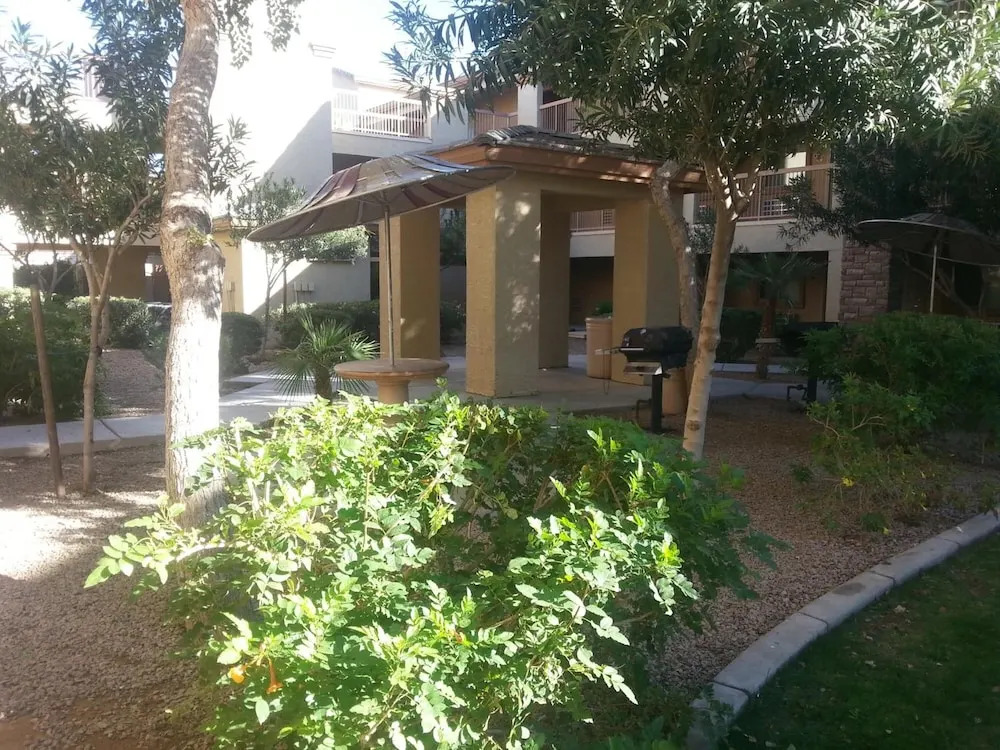 Legacy Suites Casa Grande