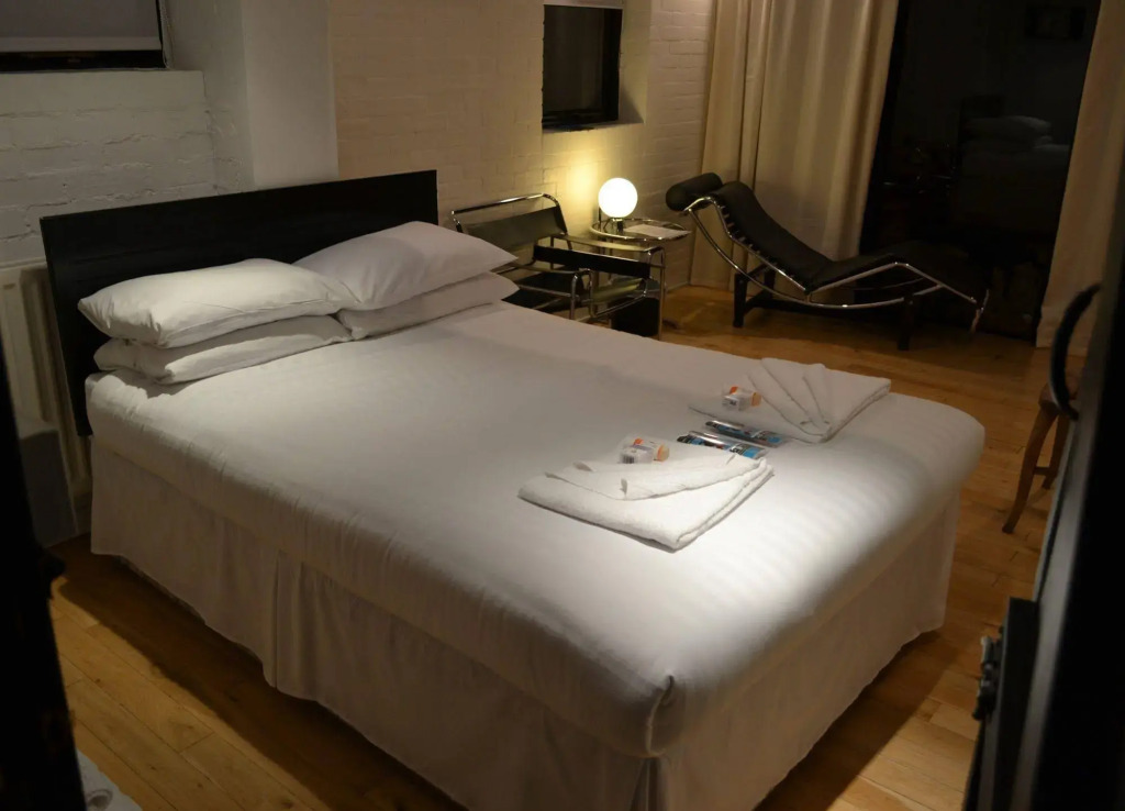 Shelley Guest House
