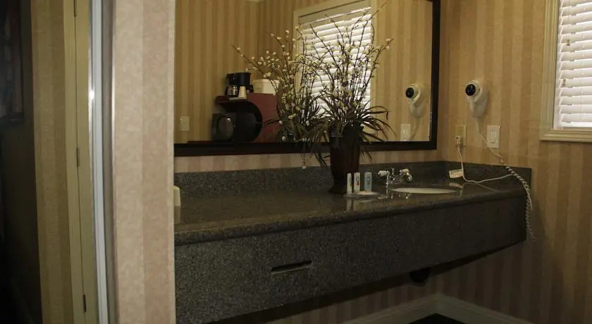 Econo Lodge Maingate