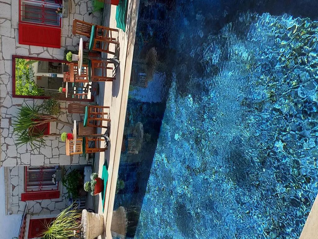 BADEMİÇİ OTEL