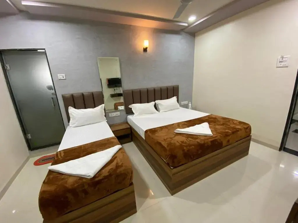 Hotel Divine