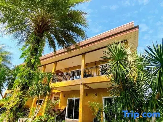 Sea Side Home Resort