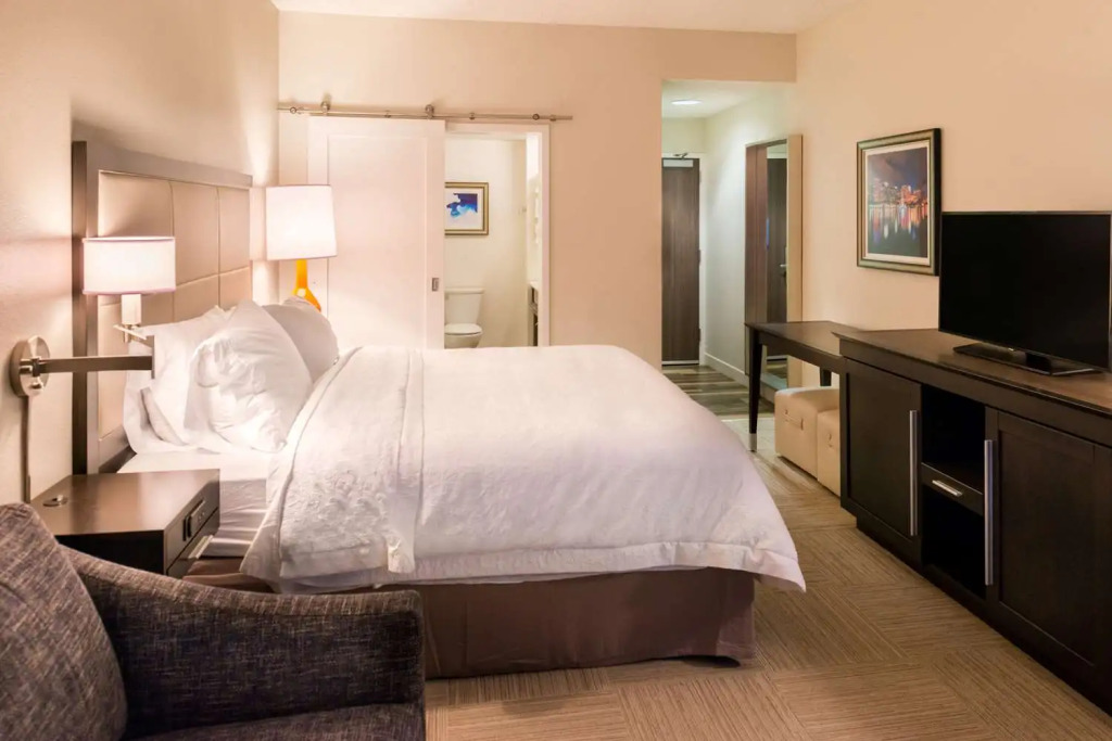 Hampton Inn & Suites Orlando-East UCF