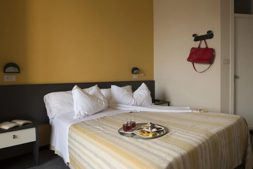 Hotel Airone