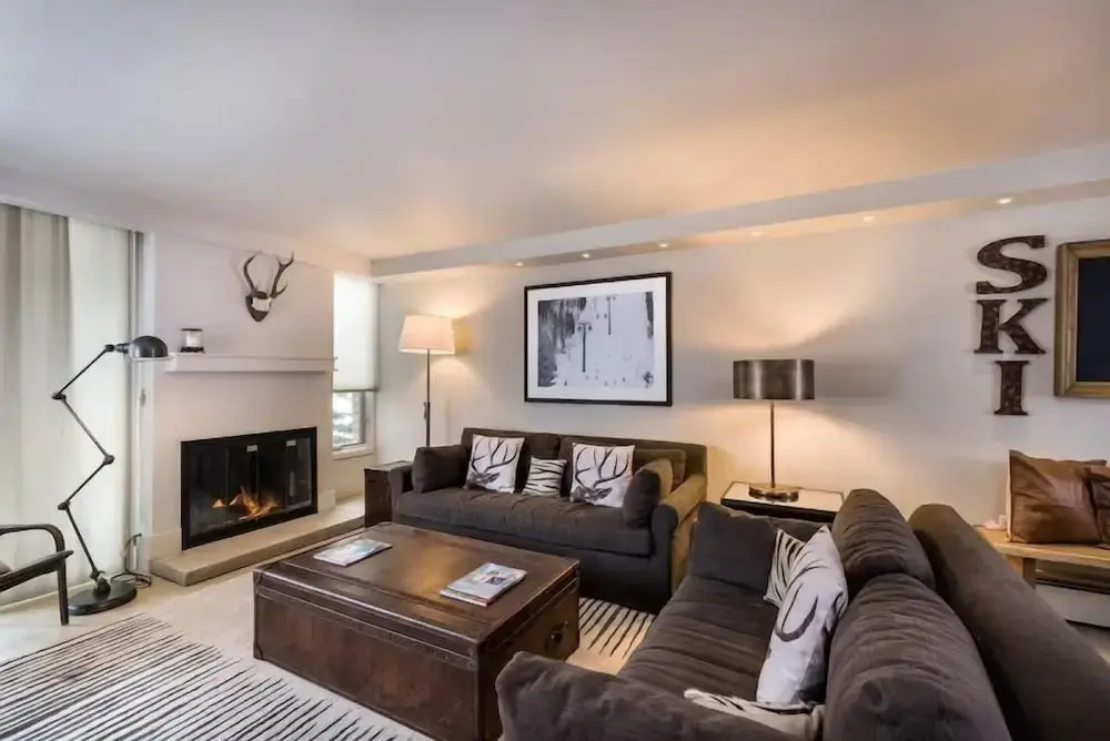 Creekside 2 Bedroom Condo In Vail Village Near Covered Bridge