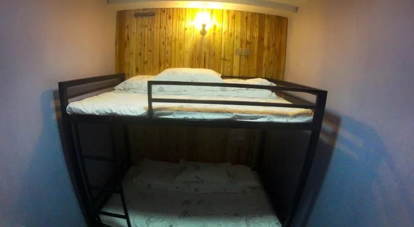 Zhangye Xi Xia Hotel
