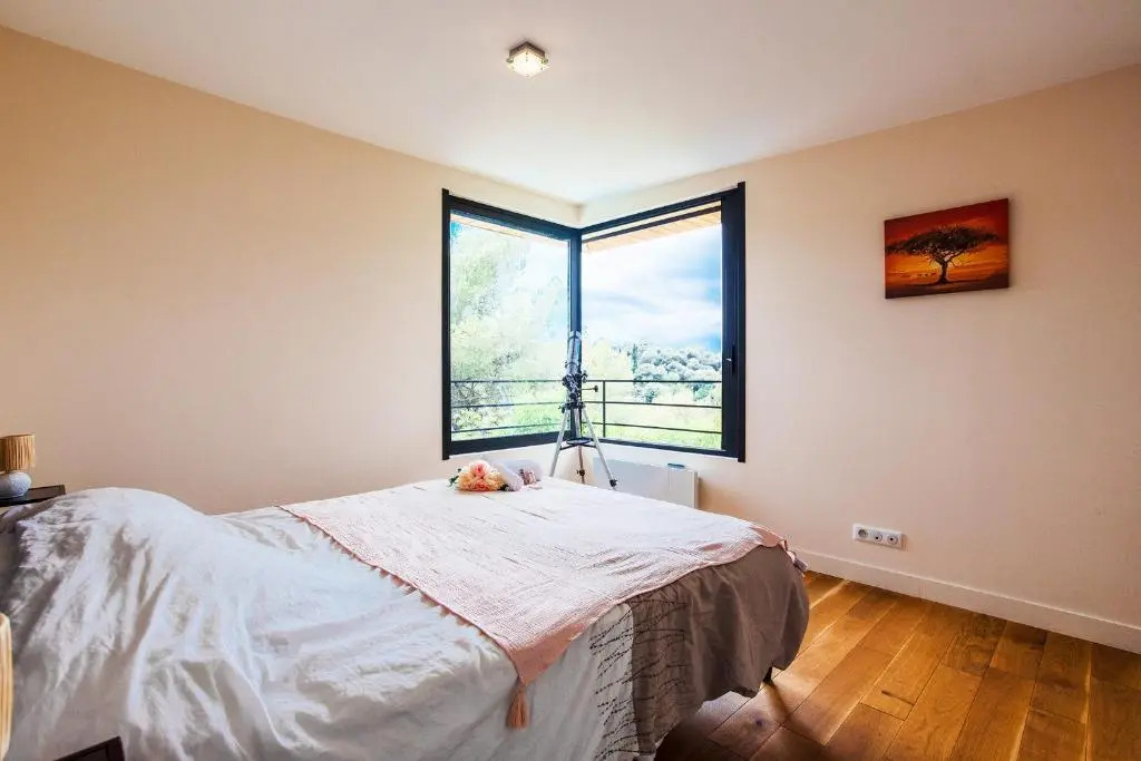 LA SOLEILLA VI4295 By Riviera Holiday Homes