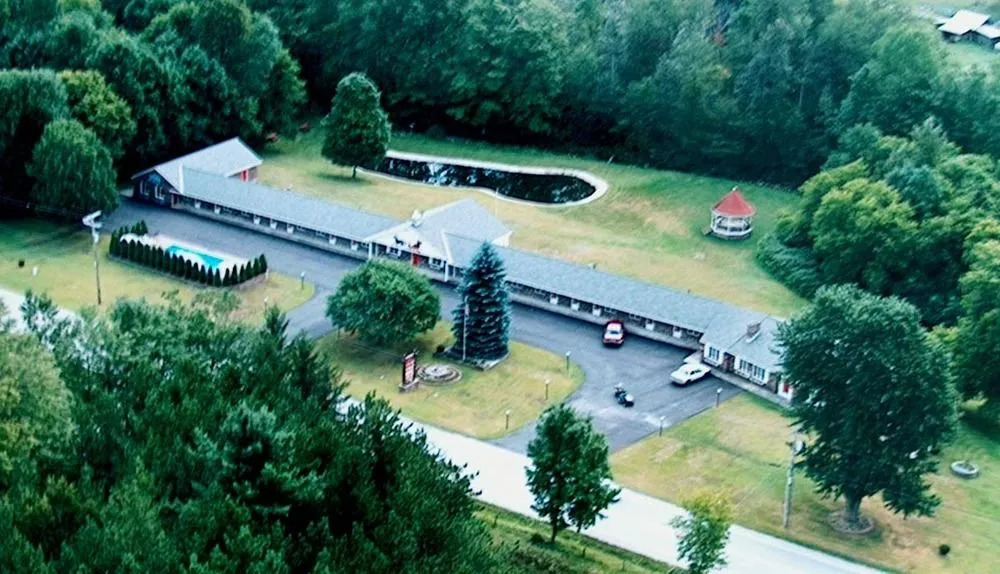 Rest - a Modern Motel