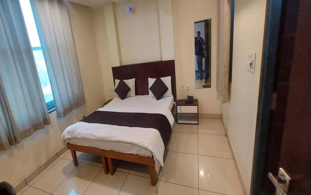 Hotel Rashika Palace Near Sindhi Camp Bus Stand, Jaipur