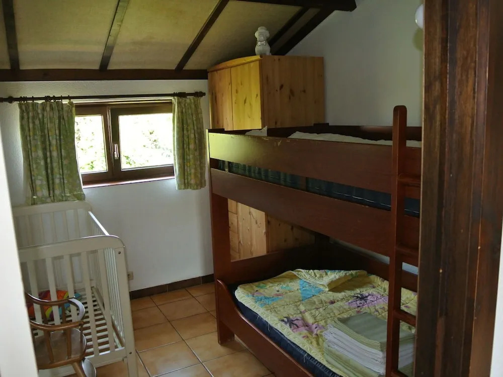 Cozy Cottage With Terrace, not far From De Panne