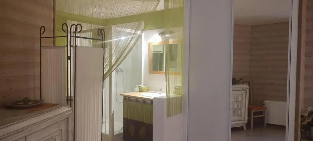 Gîte cosy, sur jardin, terrasse privée, parking au calme en rdc