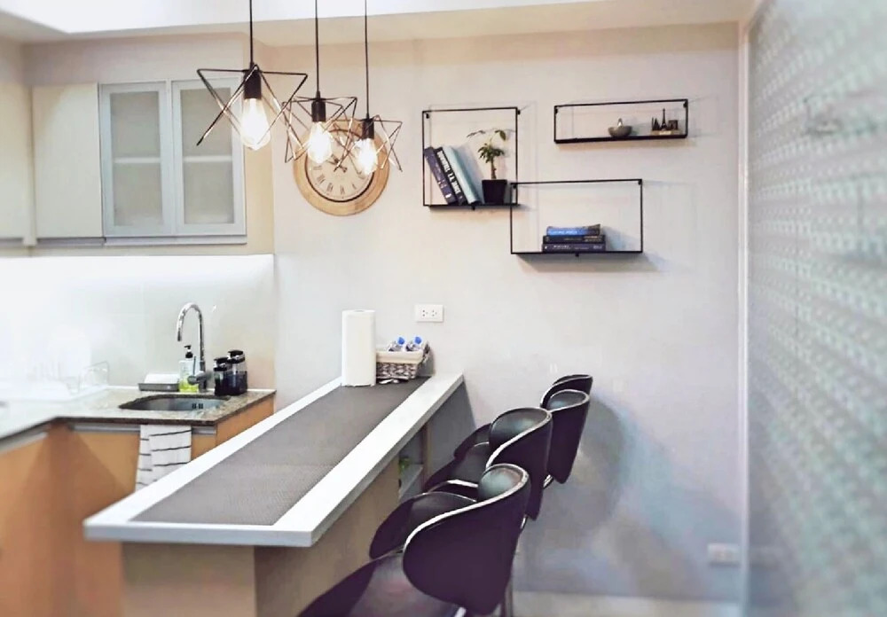 7th Floor Studio Suite W/ Balcony, Free-wifi&netflix next to Grand Canal Mall
