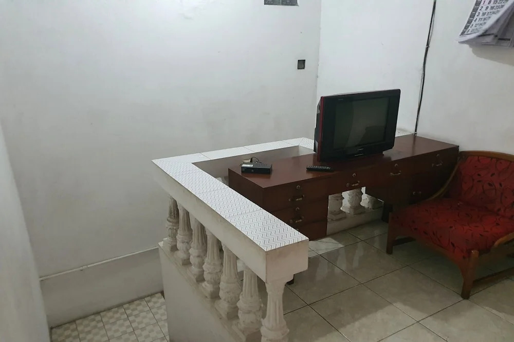 SPOT ON 93681 Qodri Homestay Syariah