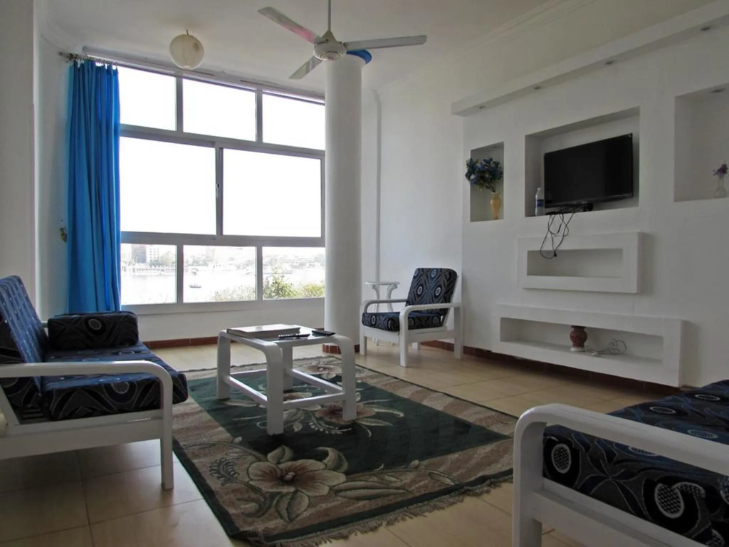 in luxor apartment