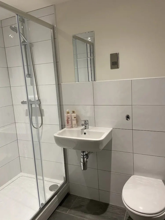 Captivating 2-bed Apartment in Bradford