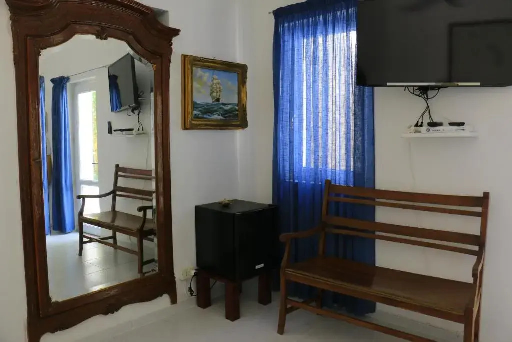 Cala Cavone Guest House