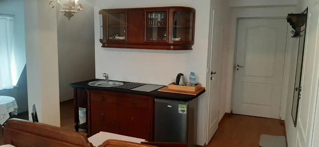 Dworek pod świerkami