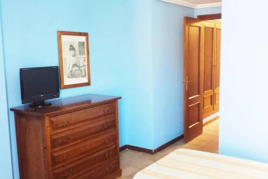 Bahia Sur Duplex 6 pax con Wifi y piscina abierta 12jun-13sep -parking gratis
