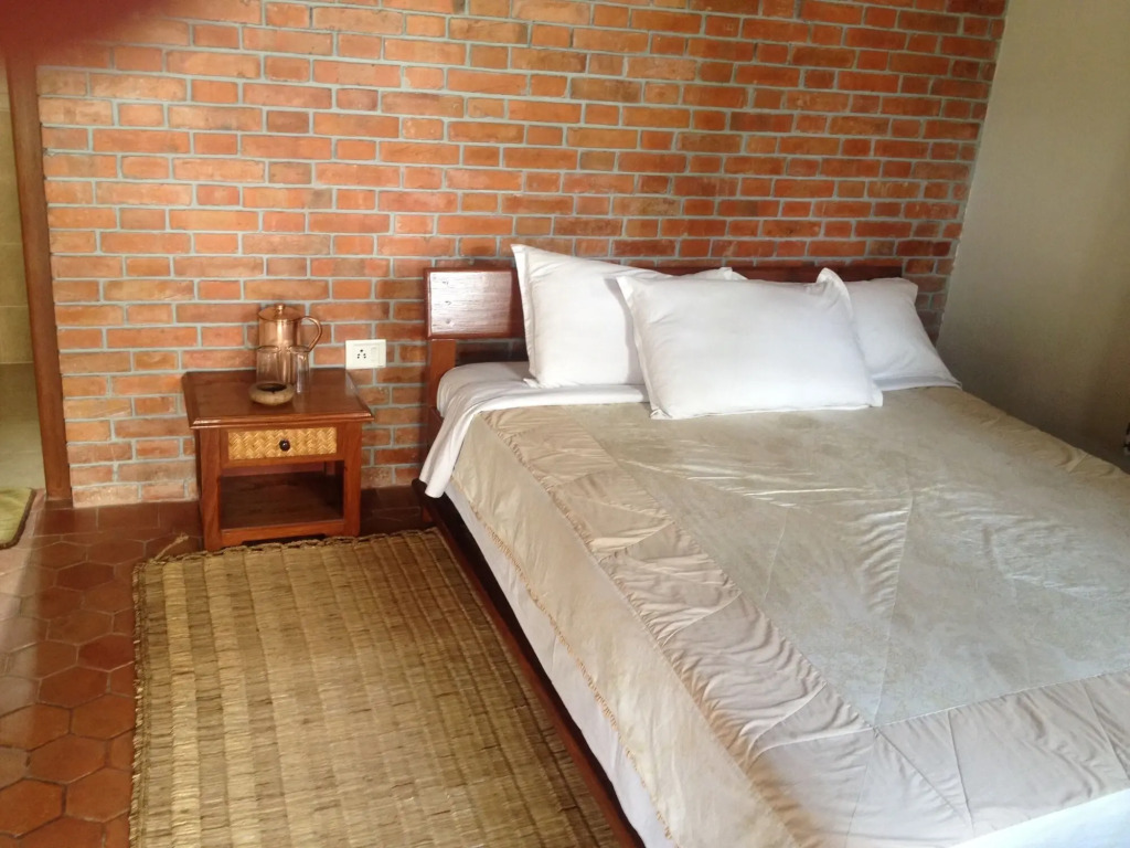 Vardan Resort n Apartment