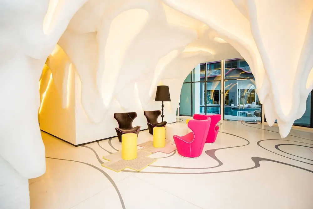 Arte Plus Luxury Suites with KLCC View