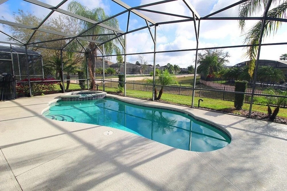 Immaculate 5-bed Villa in Haines City Pool G/room