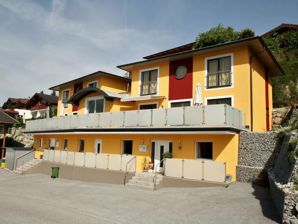 Chalet in Piesendorf near Ski Slopes