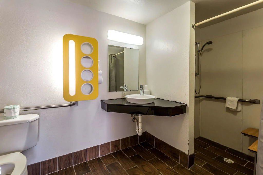 Motel 6 Evansville