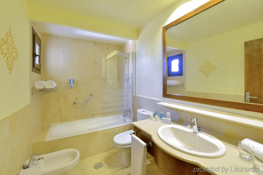 Отель Vila Gale Isla Canela