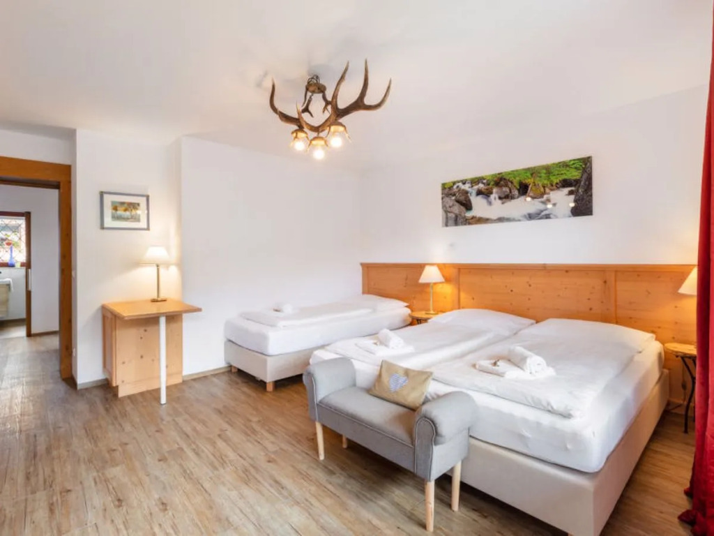 Apartmenthaus Dreier 22597