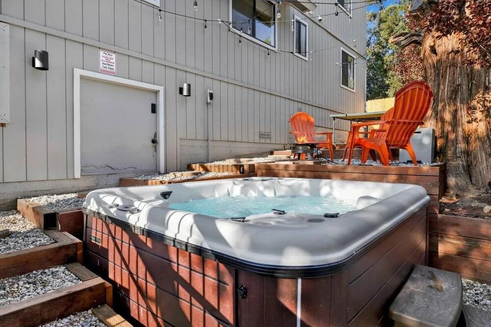 Chimney Peak Chalet #2048 by Big Bear Vacations