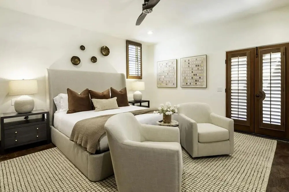 Luxury Living With Game Rooms Poolside Paradise