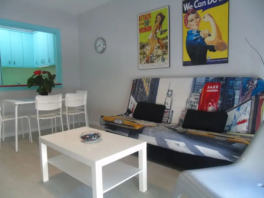 A&N Torre del Mar Beach Townhouse Private Solarium