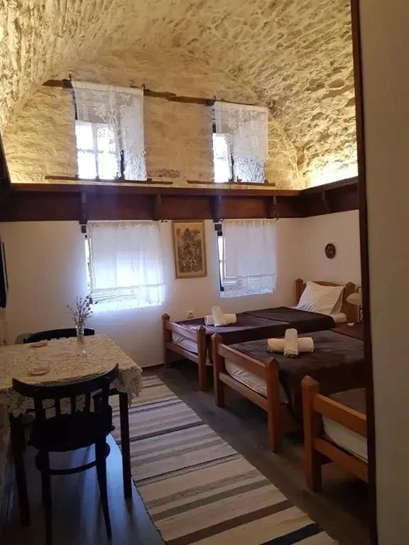 Konaku Guest house