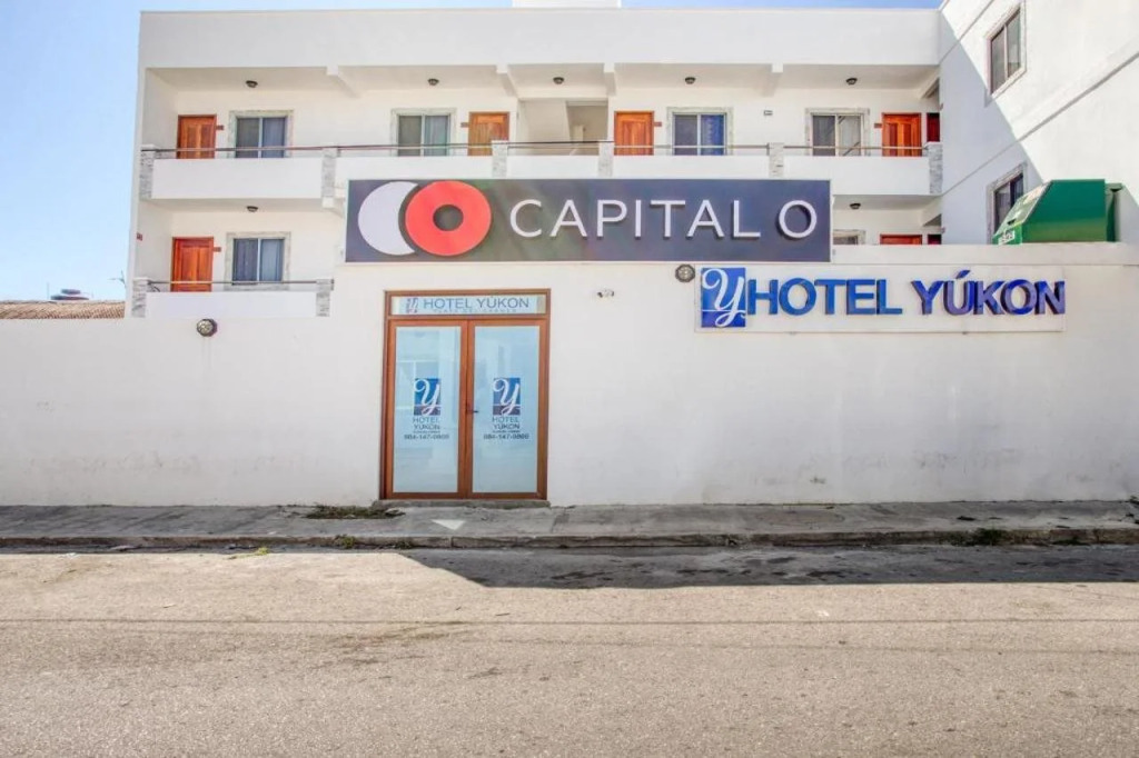 Hotel Yukon
