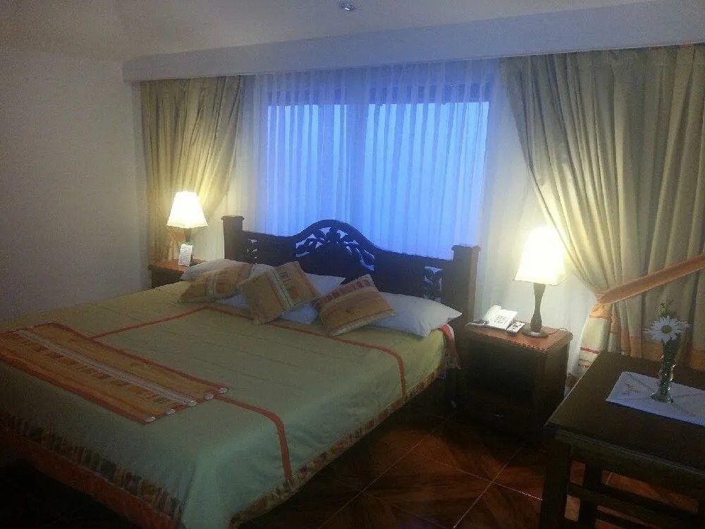 Hotel El Faro Del 18