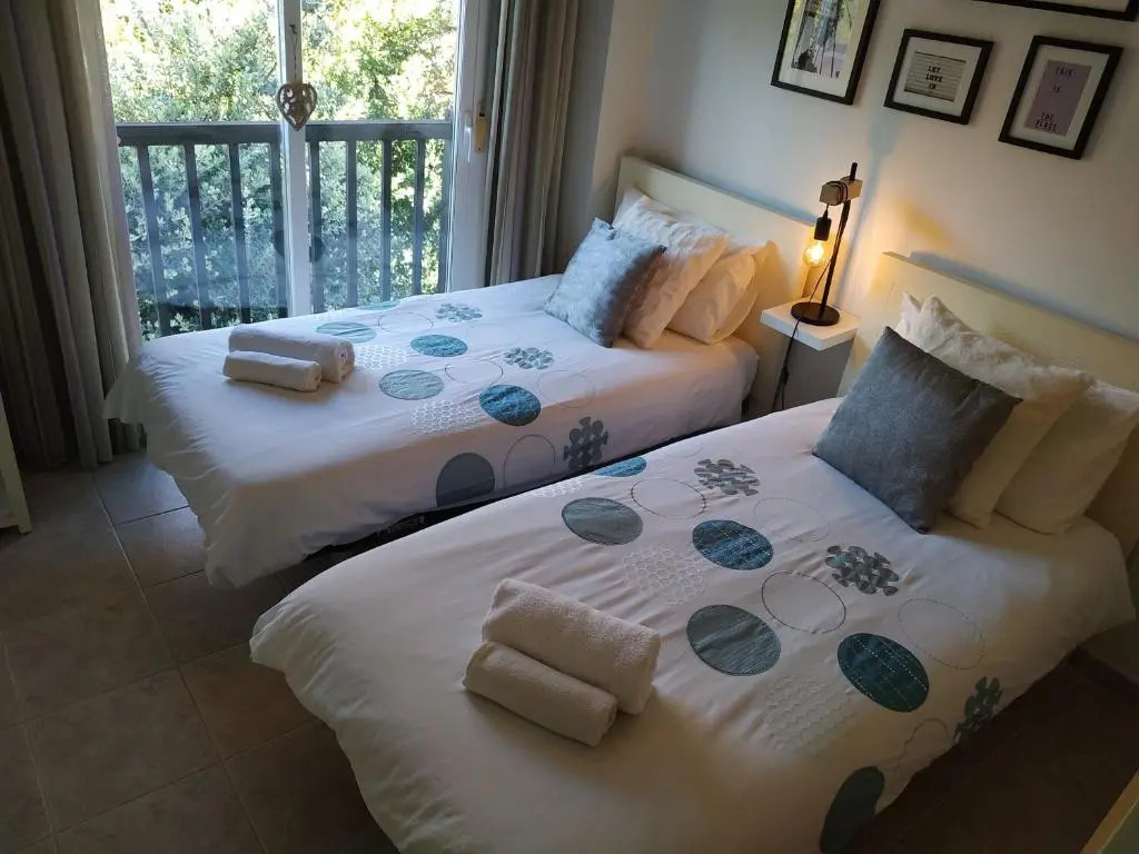 Casares beautiful 2 bedrooms apartment with rooftop terrace ideal for families and golfers CDS2791