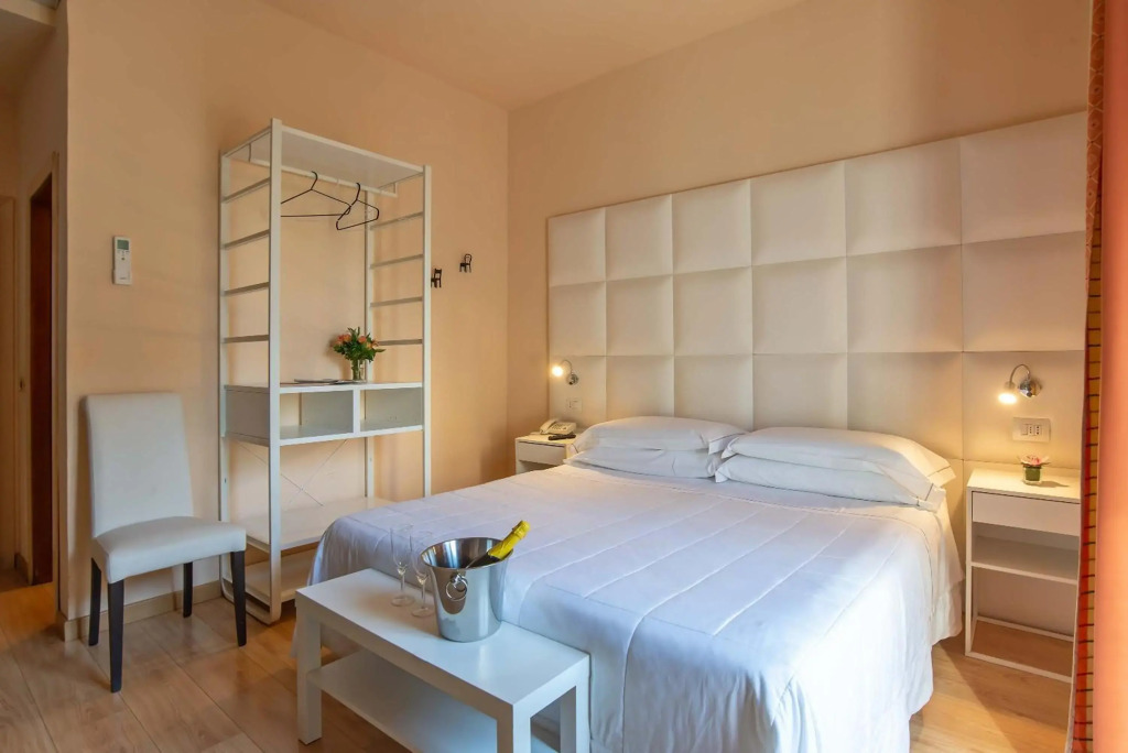 Hotel Jane