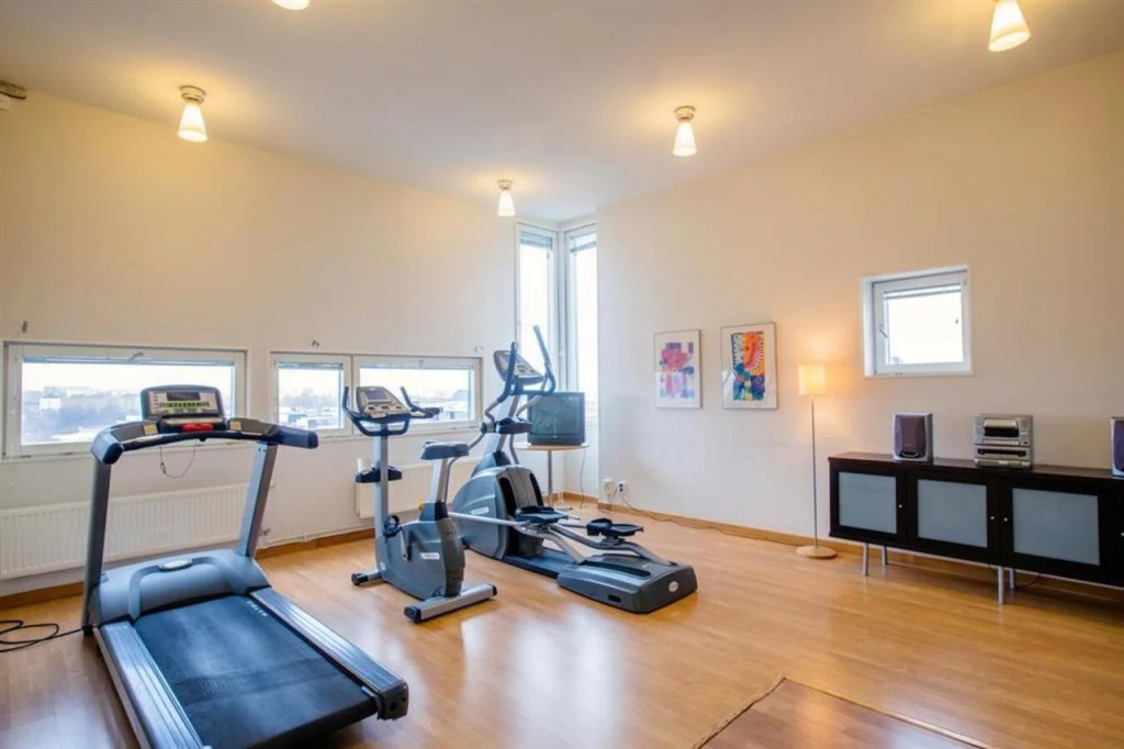 2Home Hotel Apartments