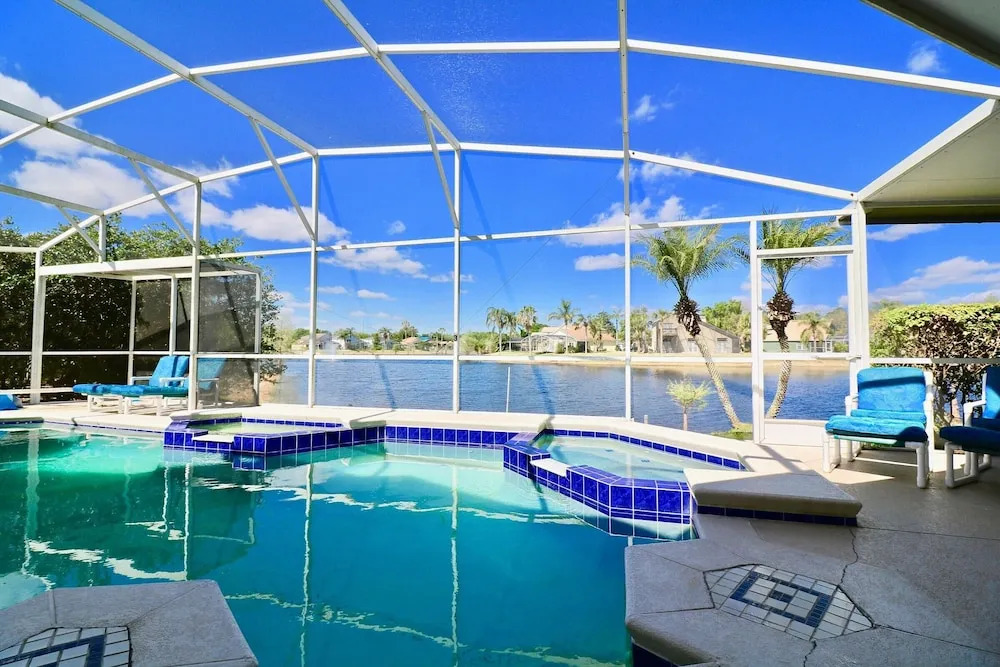 Lovely Cheerful Home Near Disney Lake View & Pool