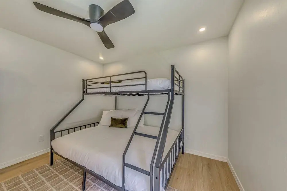Sierra Blanca Views: New-build Cabin in Ruidoso