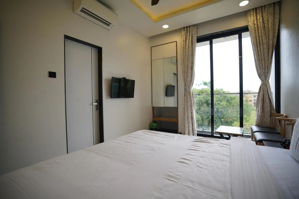 Treeo Resort Lonavala Pure Veg