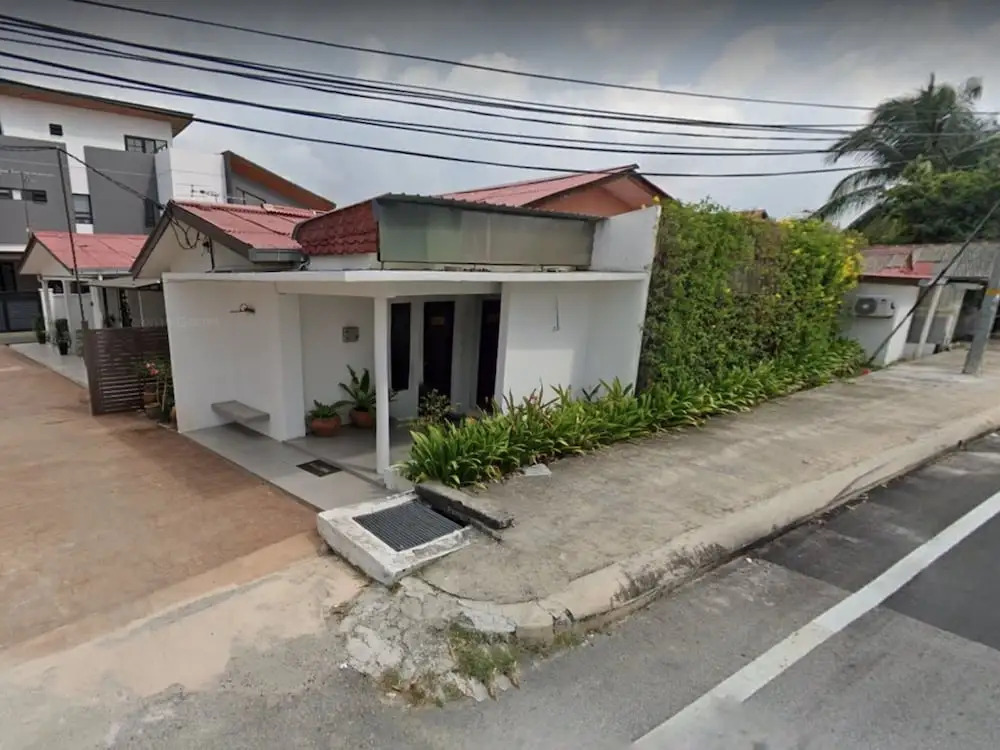 Oyo 90046 Bangi Guest House