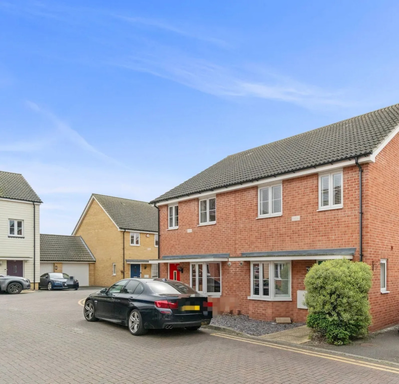 3 Bed - Sleeps 7 - Hot-tub - Free Parking