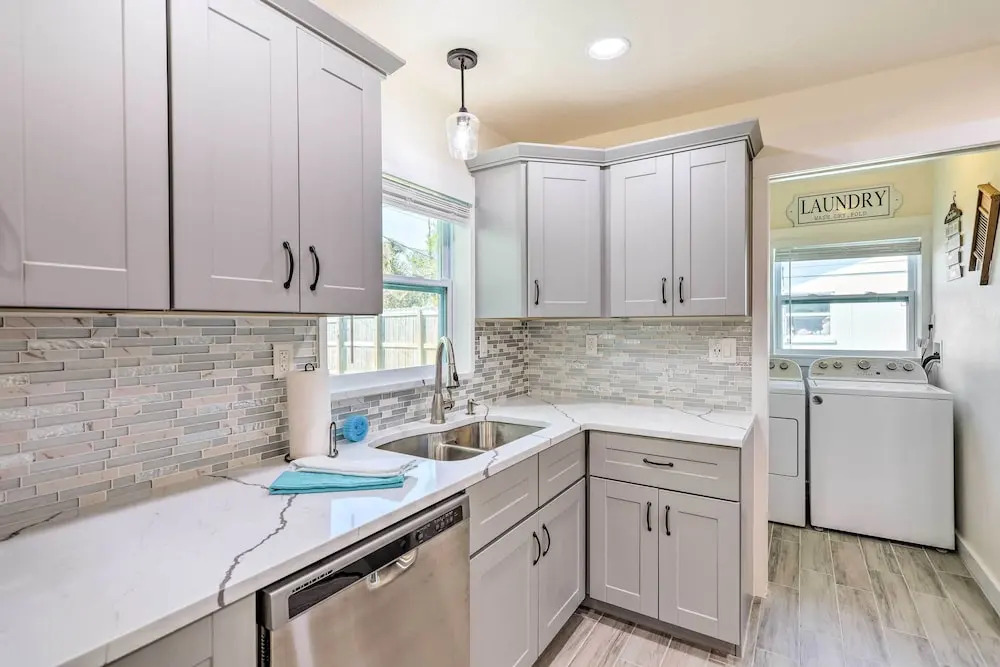 Merritt Island Home w/ Spa - 8 Mi to Cocoa Beach!